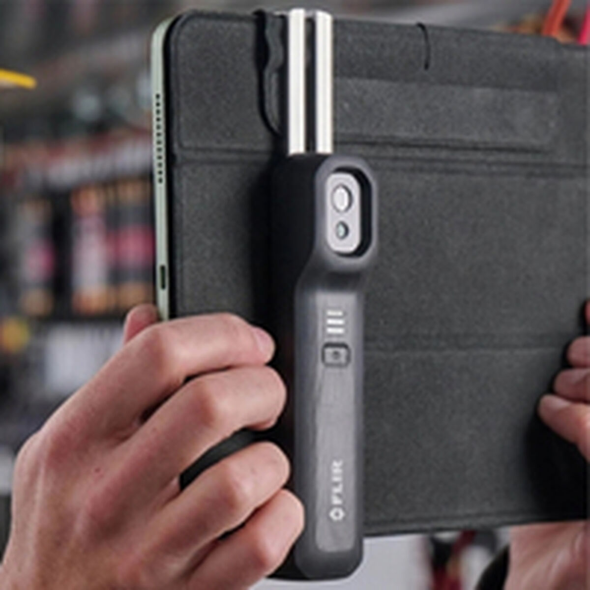 V7H0C9F503F3F8DF96980D5251B8FAABF9CR7026339P6