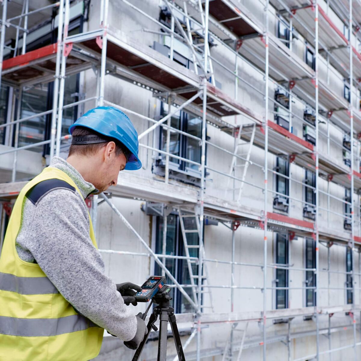 V6H99FD9E09A3AFC49D46CAFED15C0F8693R3231770P5