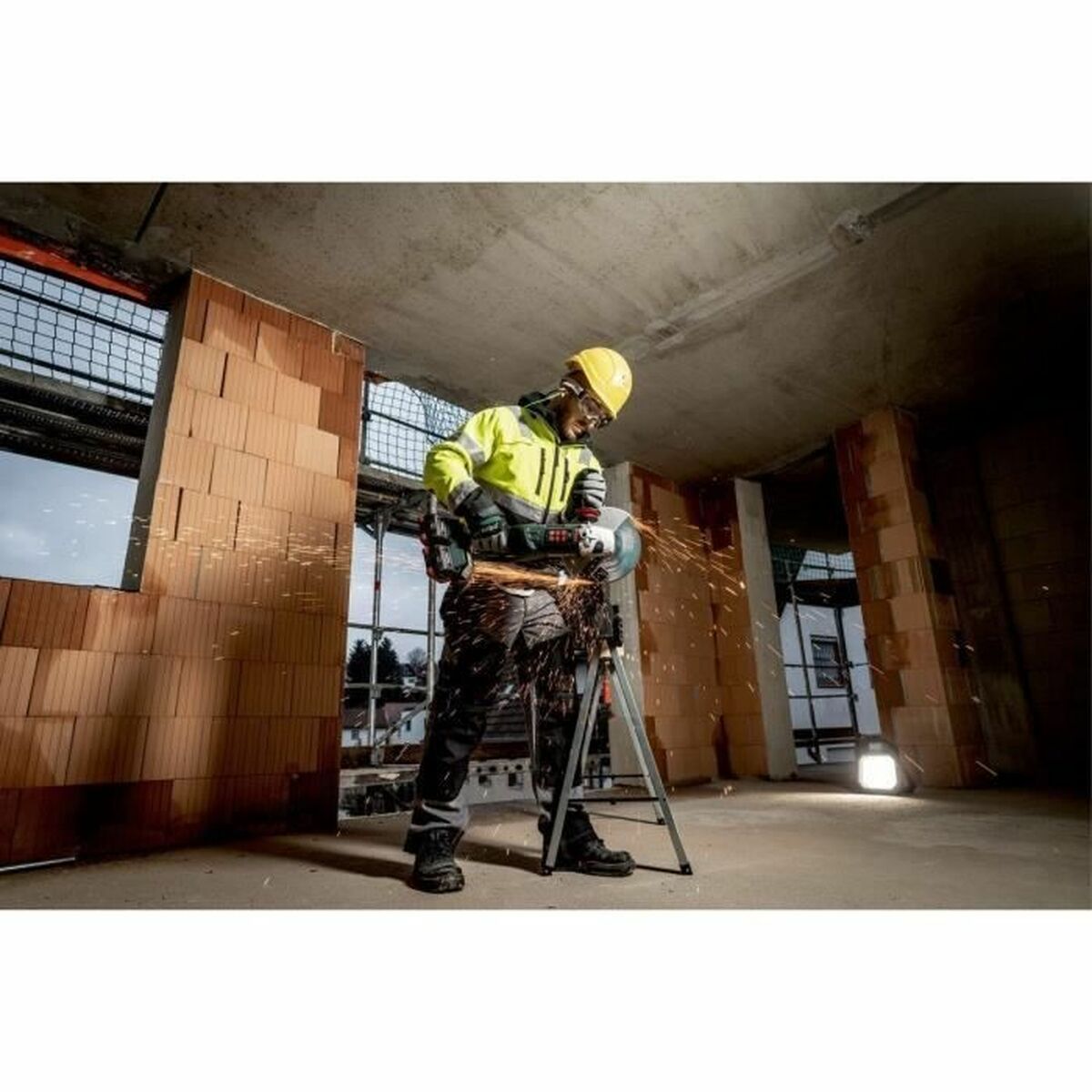 V4H2F413DCEDF7FDDA443763328E04AB488R4915284P3