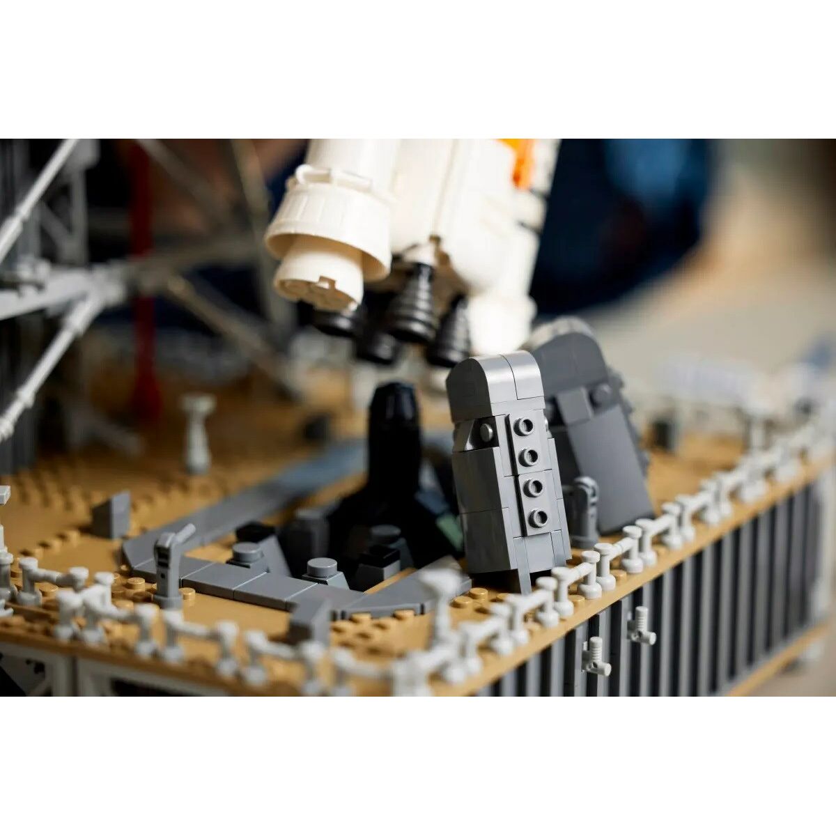 V5H21B0DD3A9355DE4411D3B30322682CBAR6335667P7