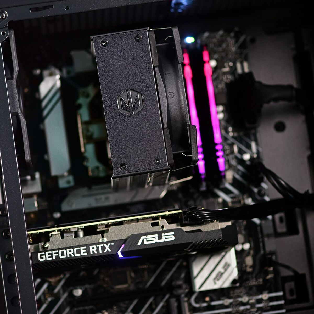 V4HEBD3A5C40C6CC688E97F7EB172F19AD5R4682041P7