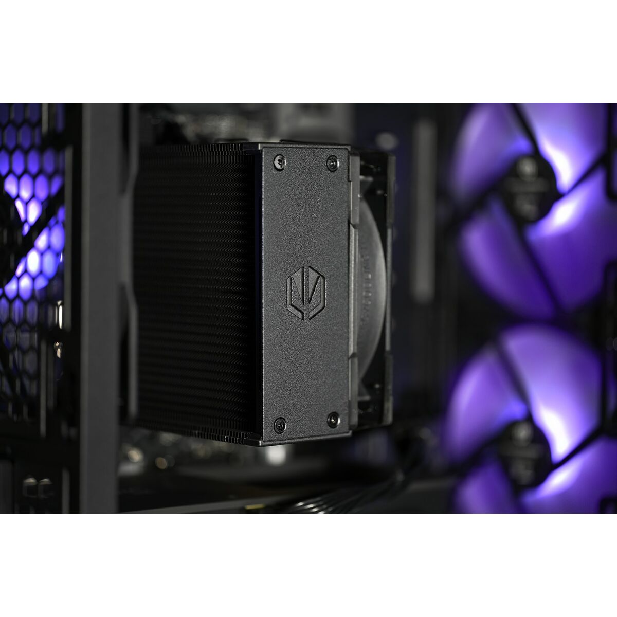 V3H620CD9808D1A90BD77141F8B91365A14R5621993P7