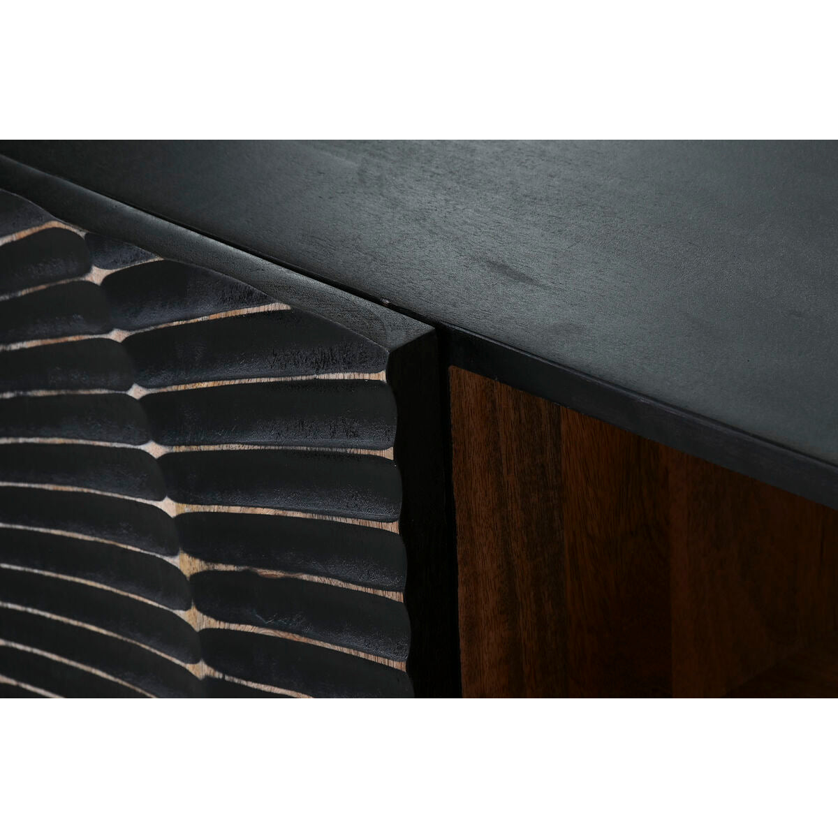 V6HD3406C9525C9B021CBD391C6E7D1D983R6384377P6